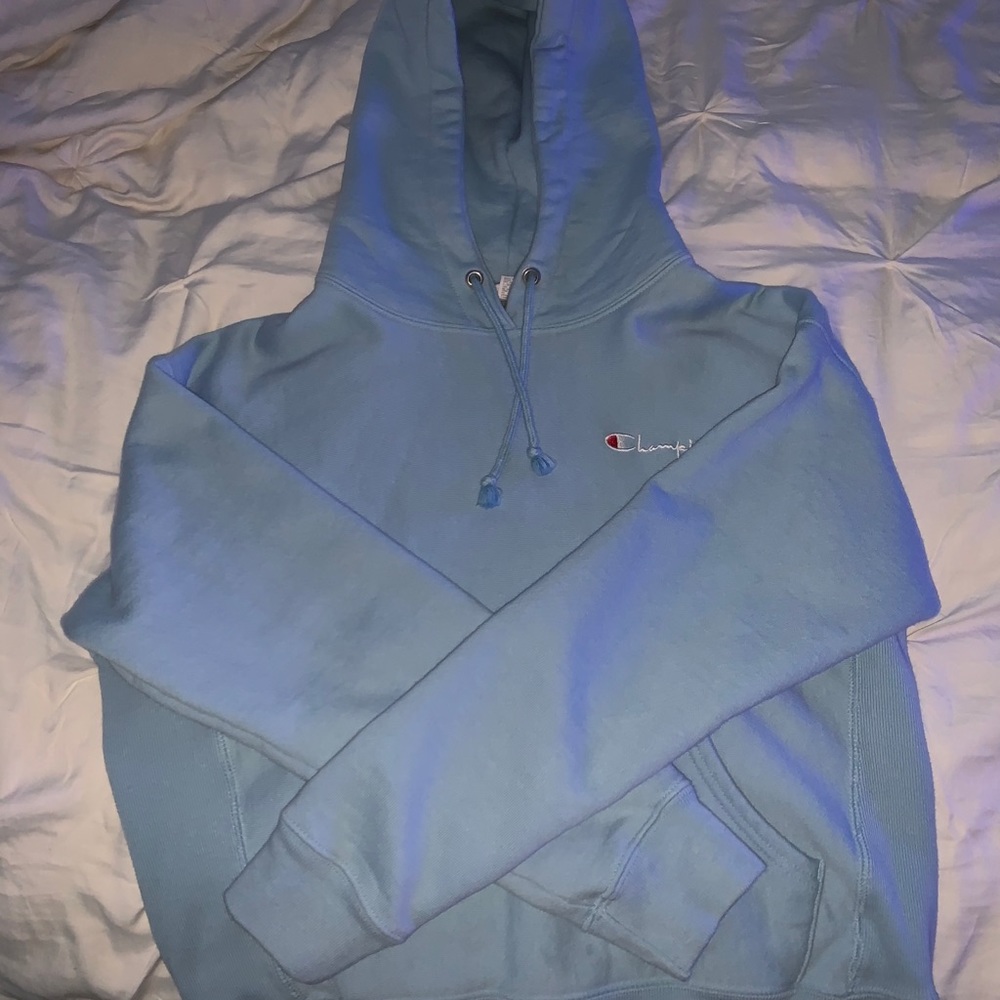 Women’s champion sweatshirt